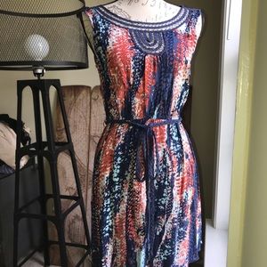 Juniors small sleeveless dress with belt